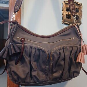 EUC MZ Wallace thunder with pomegranate trim Hailey